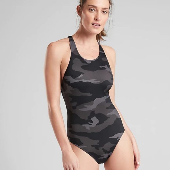 Athleta Other - Athleta Freestyle Camo One Piece Swimsuit size 30